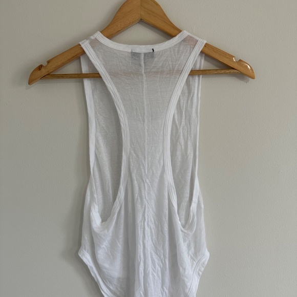 Carbon 38 White Workout Top S - Picture 4 of 5